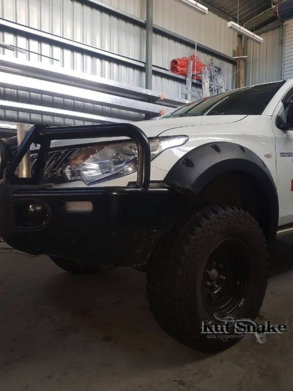 Kut snake fender flares Mitsubishi L200 2018+