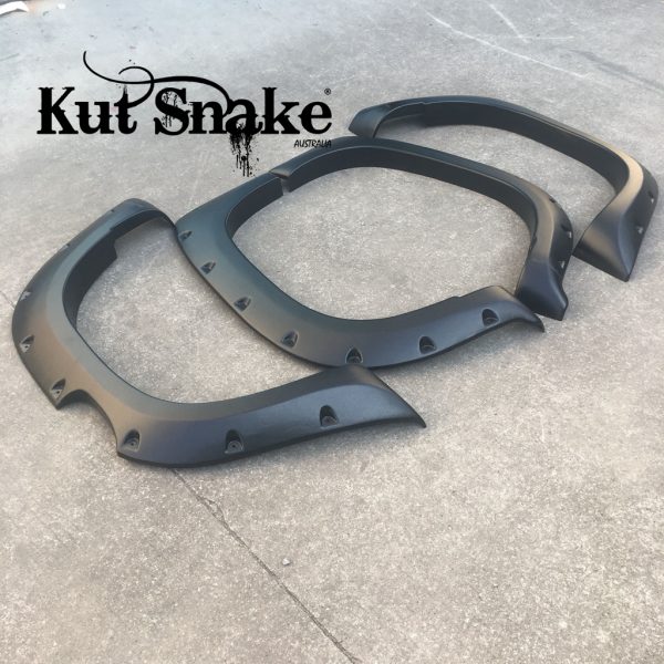 Kut-Snake Fender Flares Mitsubishi L200 MR SET