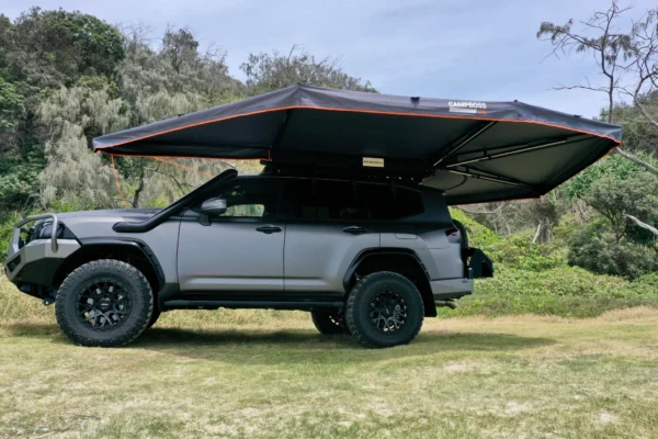 CampBoss Boss Shadow XL 270 Awning with zip
